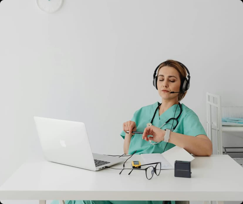 Revolutionizing Clinical Workflows with Custom Software Automation